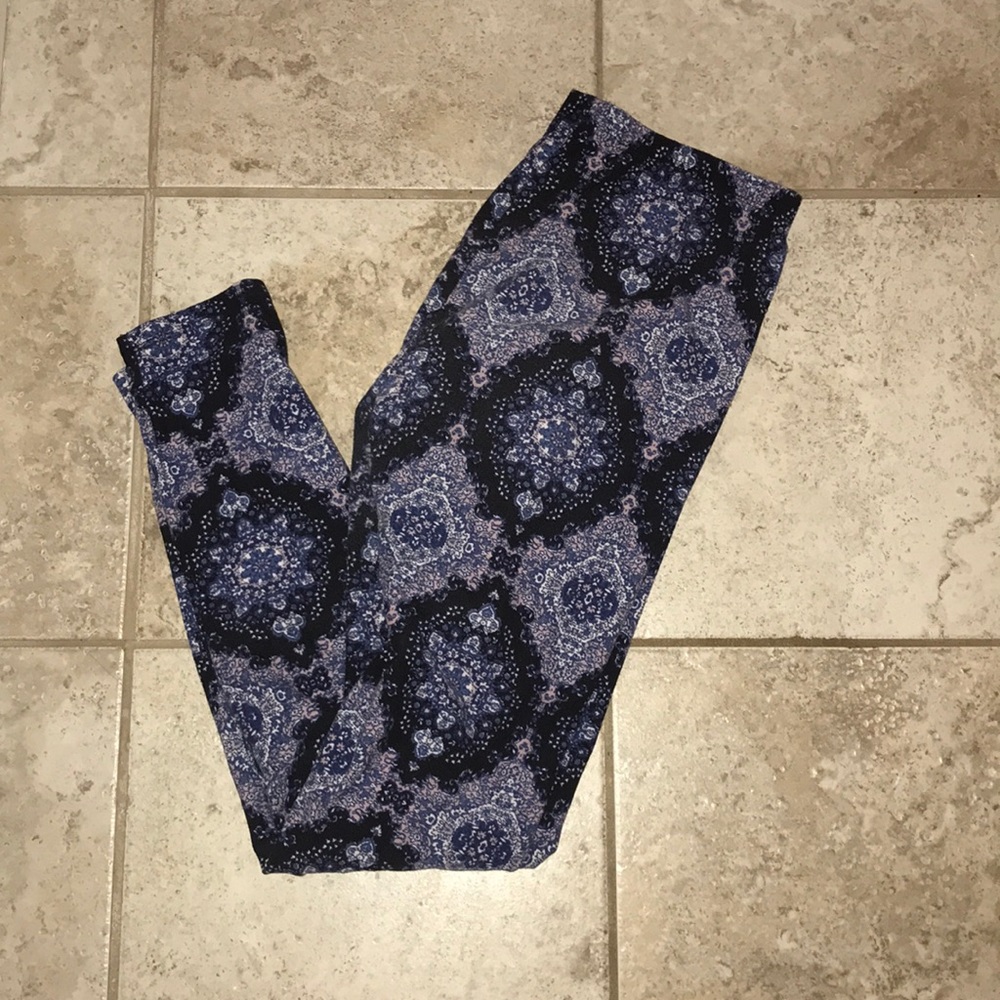 Patterned Leggings